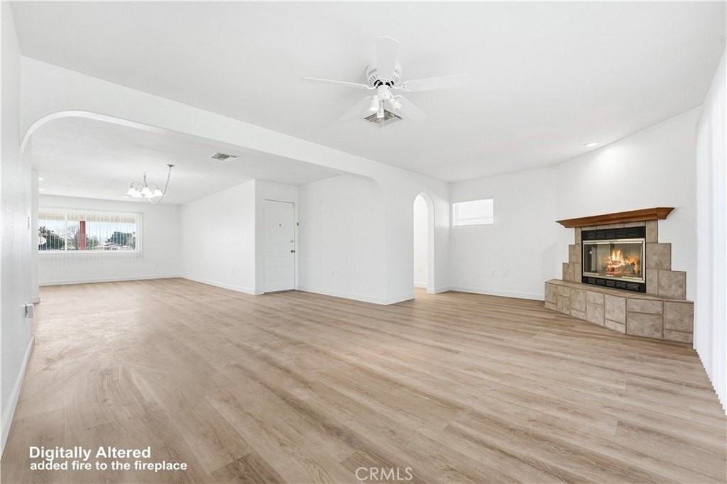 26542 Sun City Blvd - Photo 4 of 19