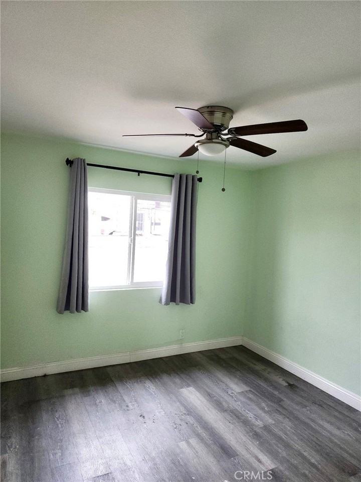8709 Lyndora St #D - Photo 5 of 6