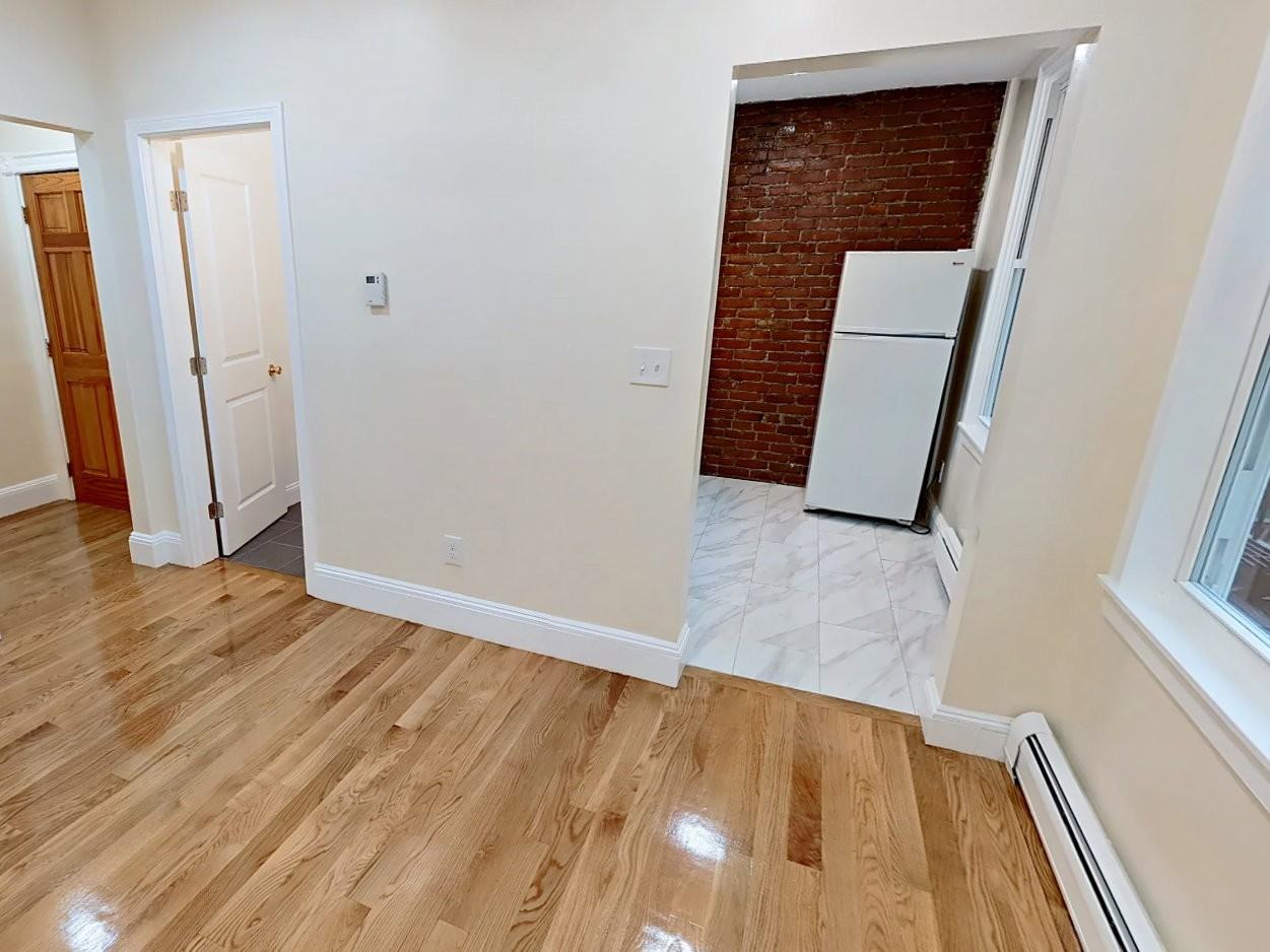 47 Cameron St #5 - Photo 6 of 8