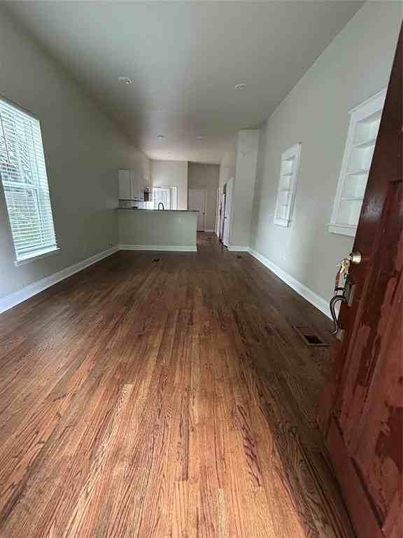 1123 Kings Hwy - Photo 2 of 6