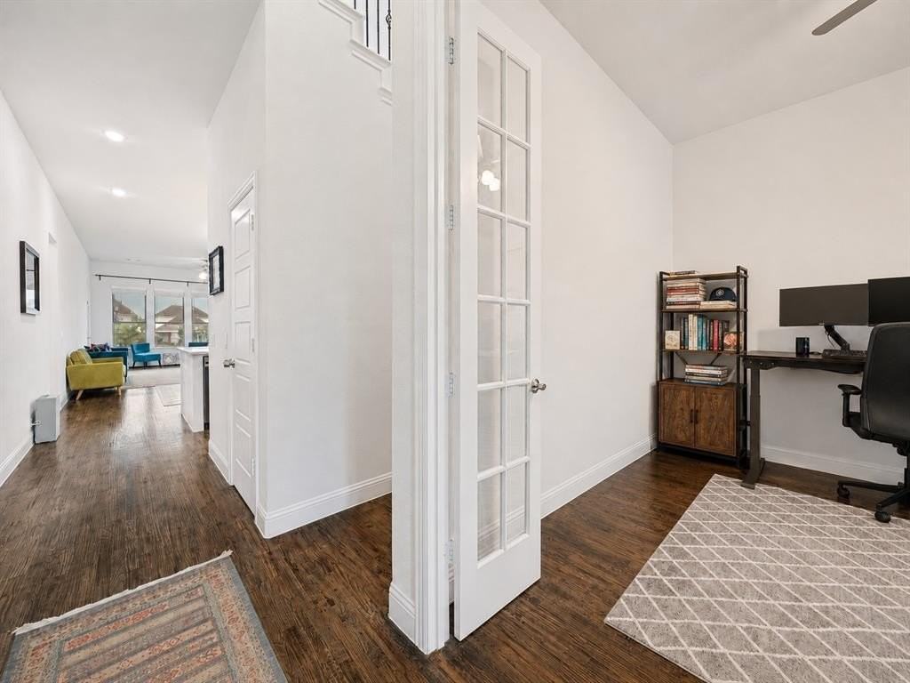 16601 Highland Dr - Photo 3 of 25