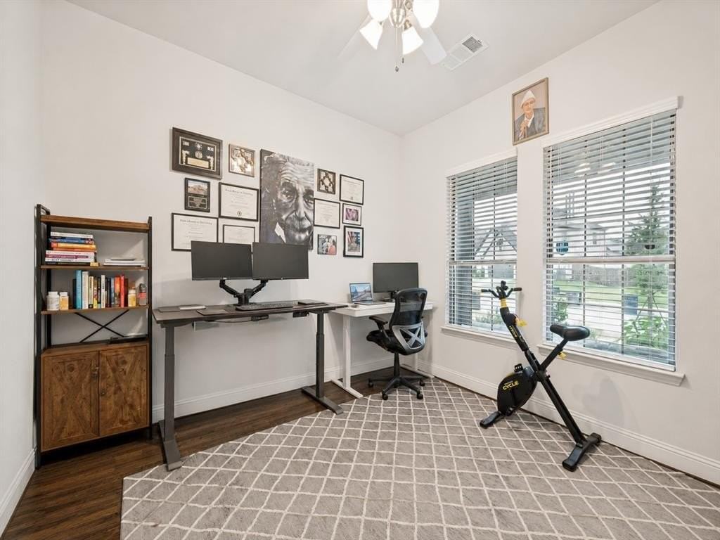 16601 Highland Dr - Photo 4 of 25