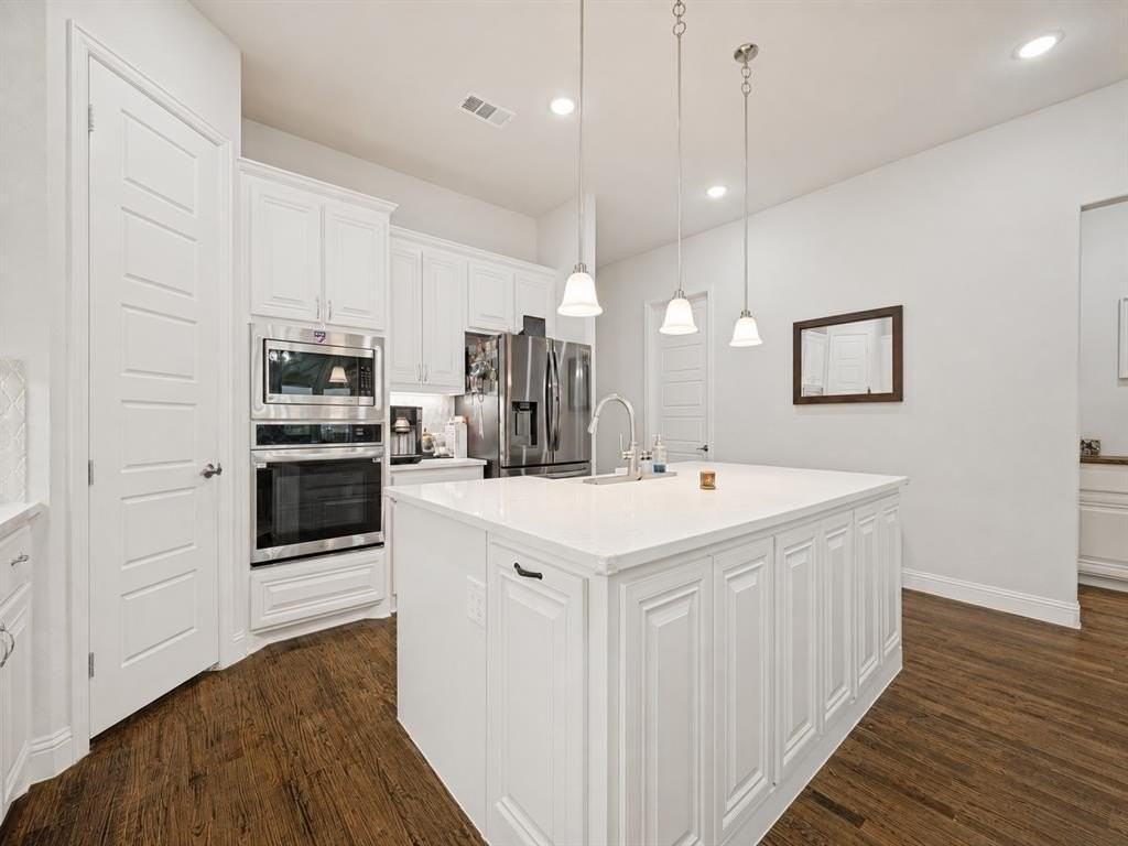16601 Highland Dr - Photo 6 of 25