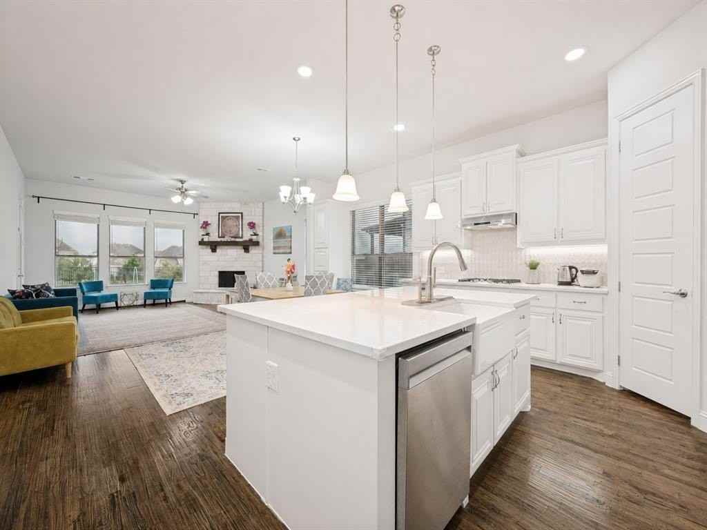 16601 Highland Dr - Photo 7 of 25