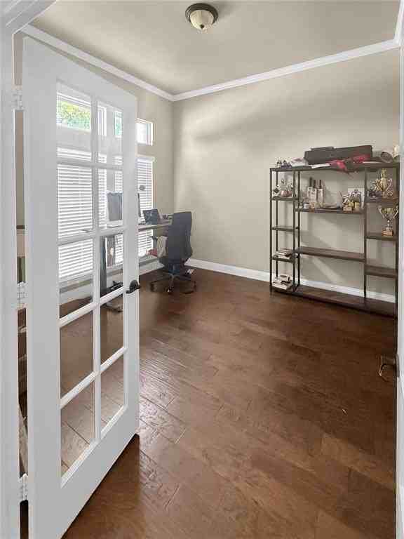 10700 Lariat Trail Dr - Photo 2 of 10
