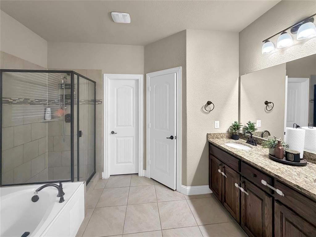 10700 Lariat Trail Dr - Photo 6 of 10