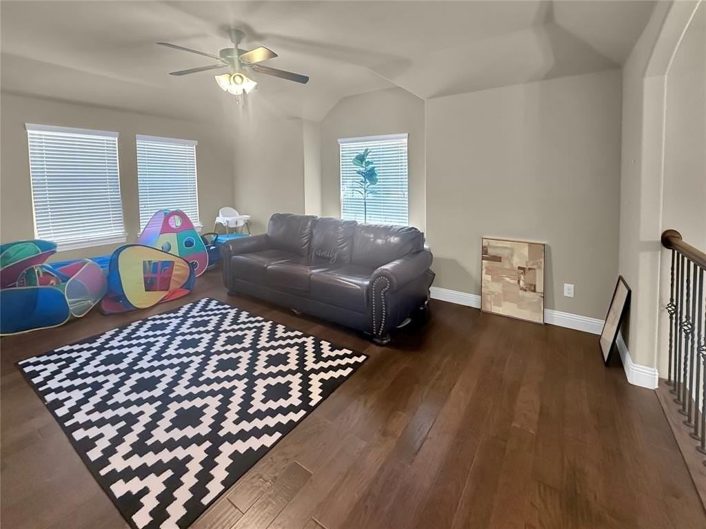 10700 Lariat Trail Dr - Photo 7 of 10