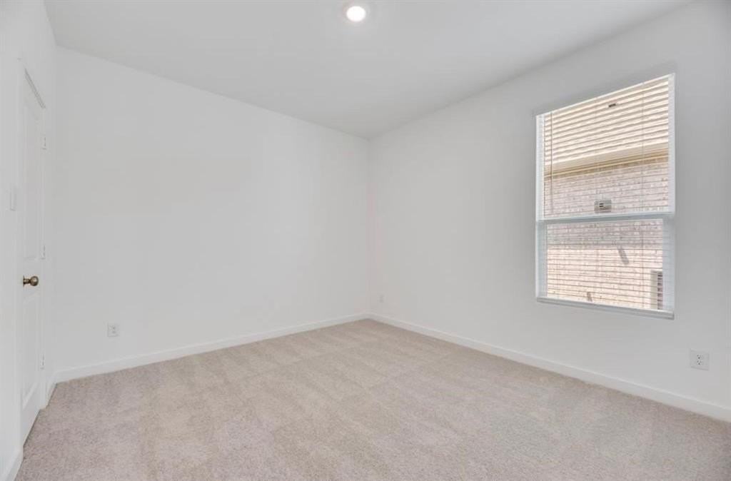 1316 Francesca Dr - Photo 7 of 12