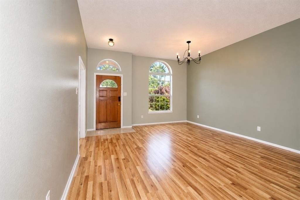 1504 Pecan Ct - Photo 6 of 30