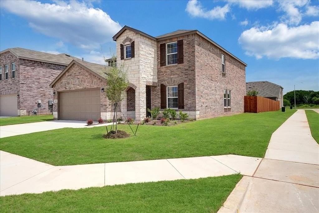 16000 Isles Dr - Photo 6 of 37