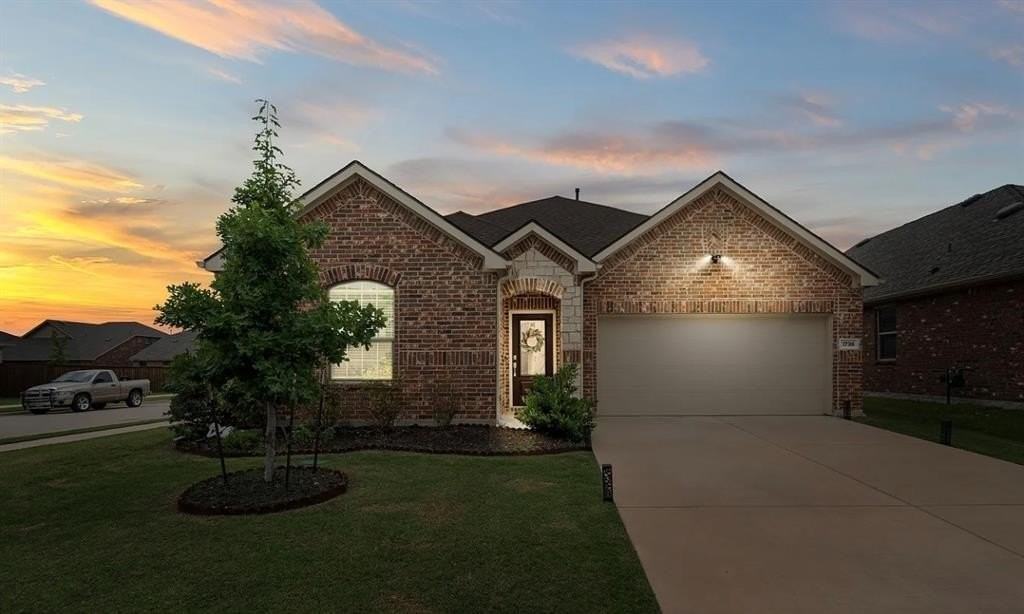 1736 Da Vinci Dr - Photo 3 of 21
