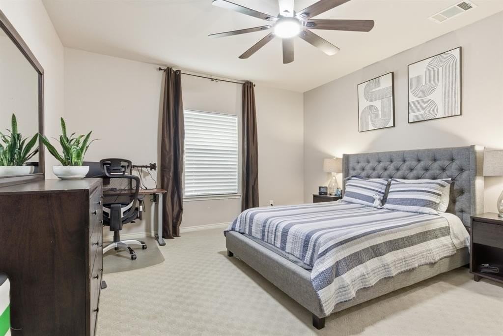 2904 Chalfont Ln - Photo 6 of 27