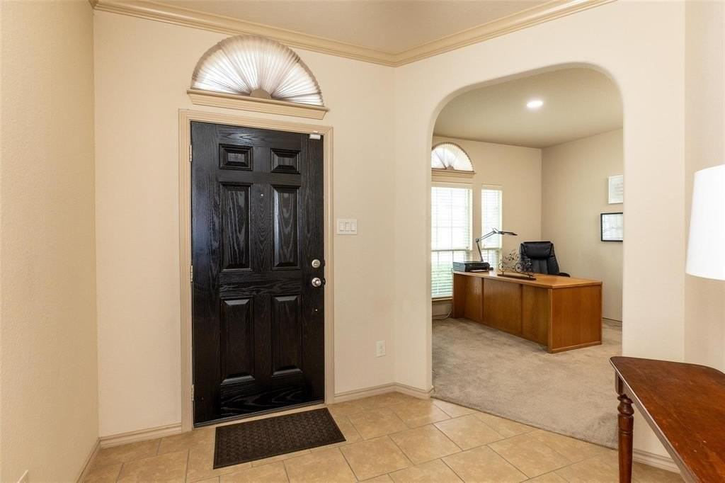 509 Vidalia Ct - Photo 3 of 18
