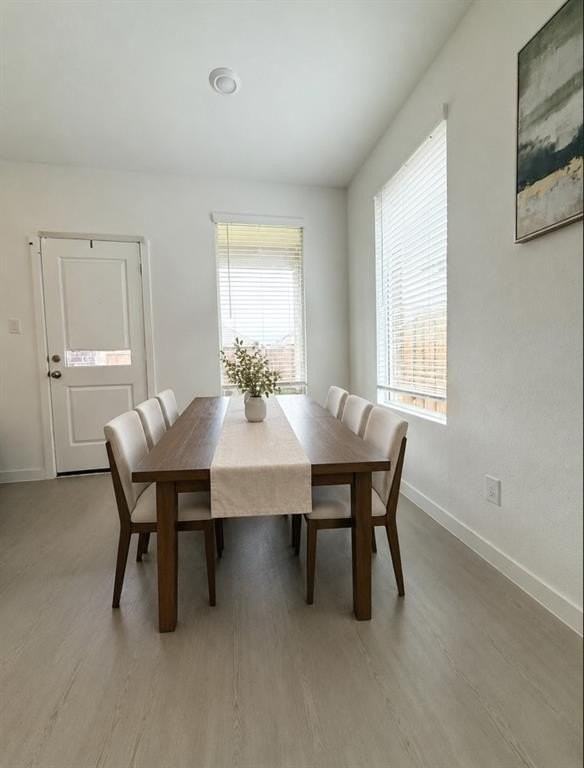 2109 Brownwood St - Photo 4 of 21