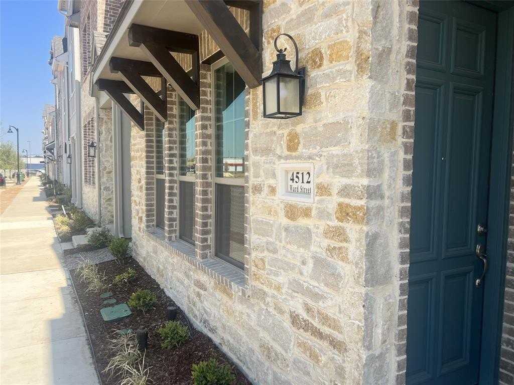 4512 Ward St - Photo 3 of 31