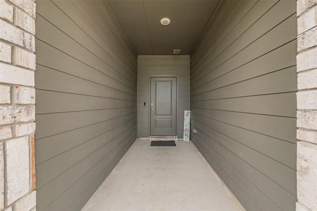 104 Piping Rock Dr - Photo 2 of 26