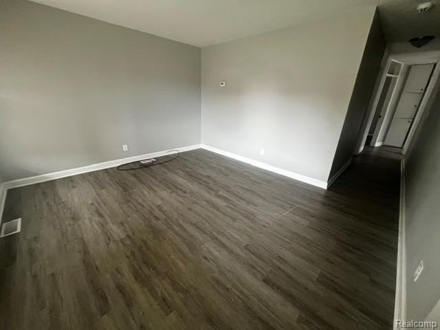 1774 Council Ave - Photo 5 of 11