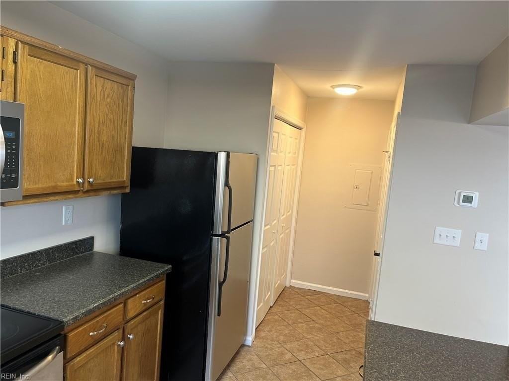 307 Ferdinand Cir - Photo 7 of 25