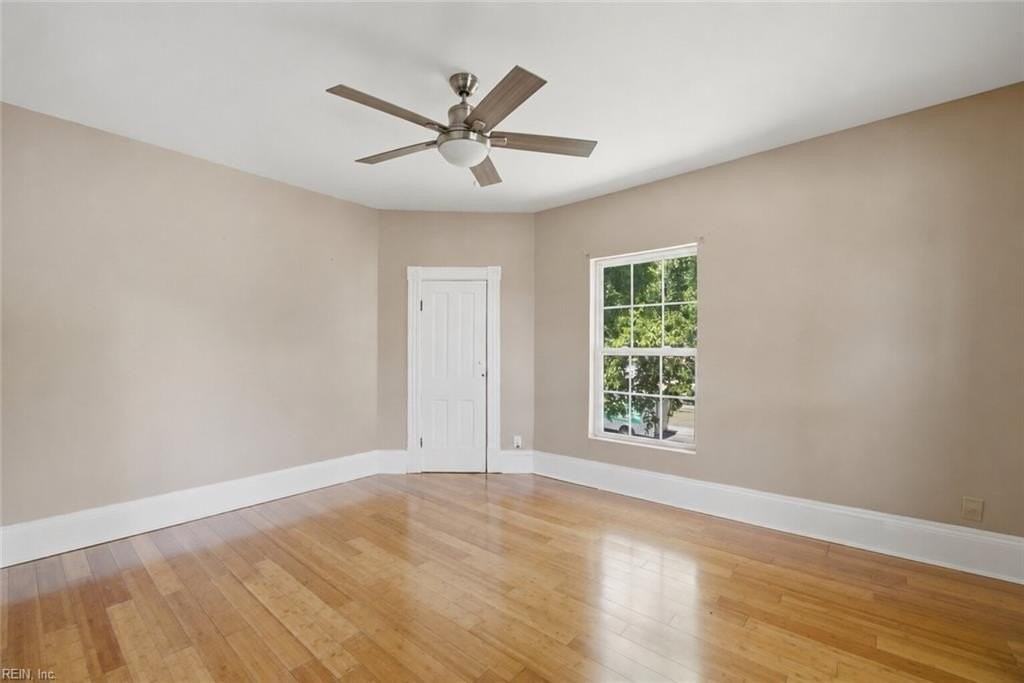 315 Blair Ave - Photo 5 of 20