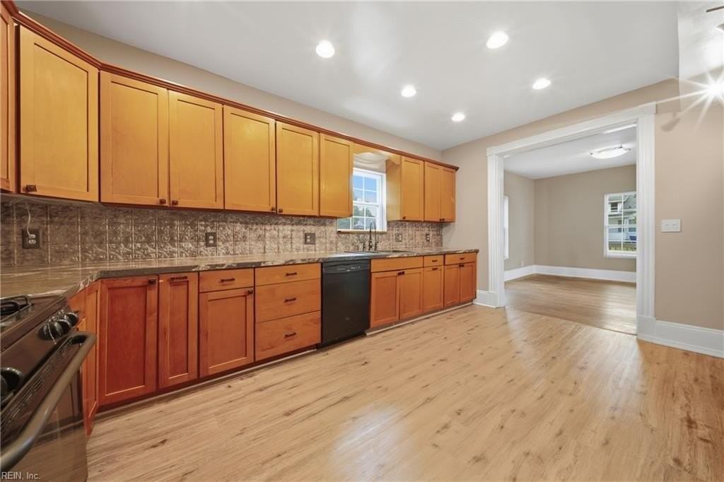 315 Blair Ave - Photo 7 of 20