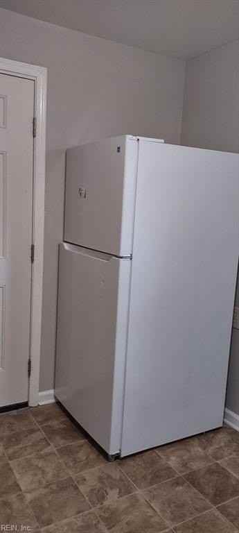 634 72nd St - Photo 6 of 13