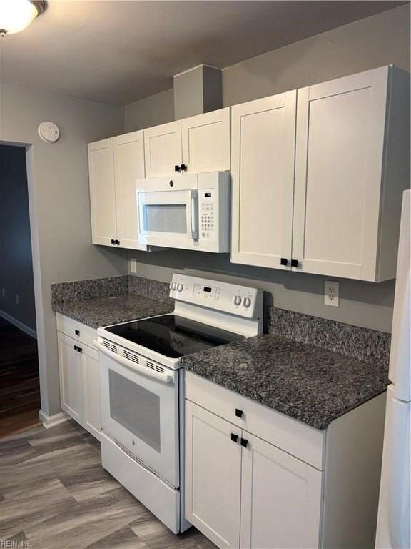 3910 Inverness Rd - Photo 4 of 24