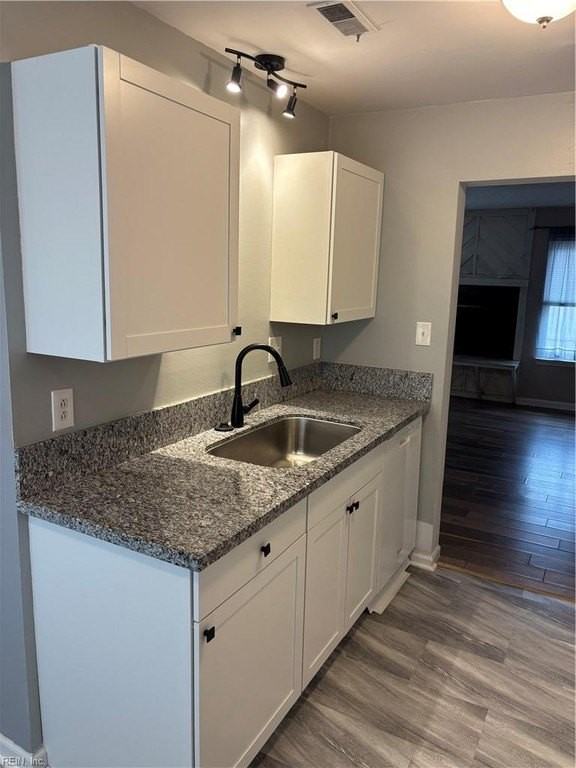 3910 Inverness Rd - Photo 7 of 24