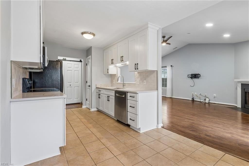 1828 Blairmore Arch - Photo 4 of 45