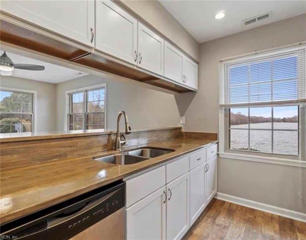 912 Saint Andrews Reach #A - Photo 7 of 22