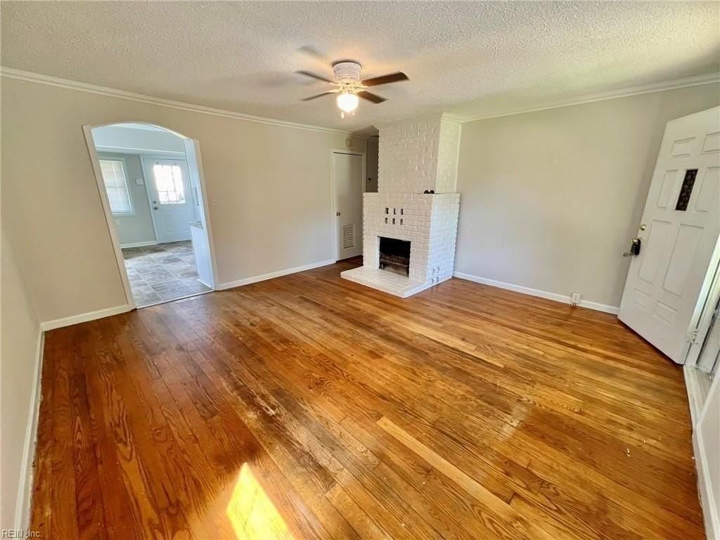 310 Naval Base Rd - Photo 7 of 38