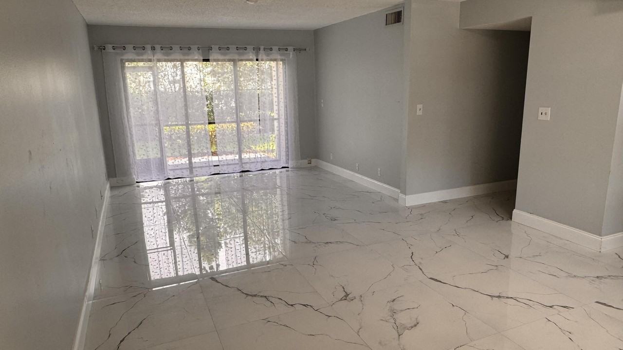 9150 Nw 38th Dr #106 - Photo 6 of 25