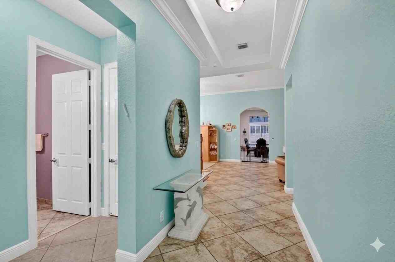 10247 Isle Wynd Ct - Photo 6 of 50