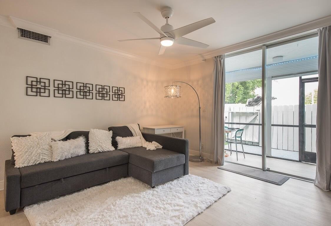 1174 Nw 13th St #132B - Photo 5 of 33