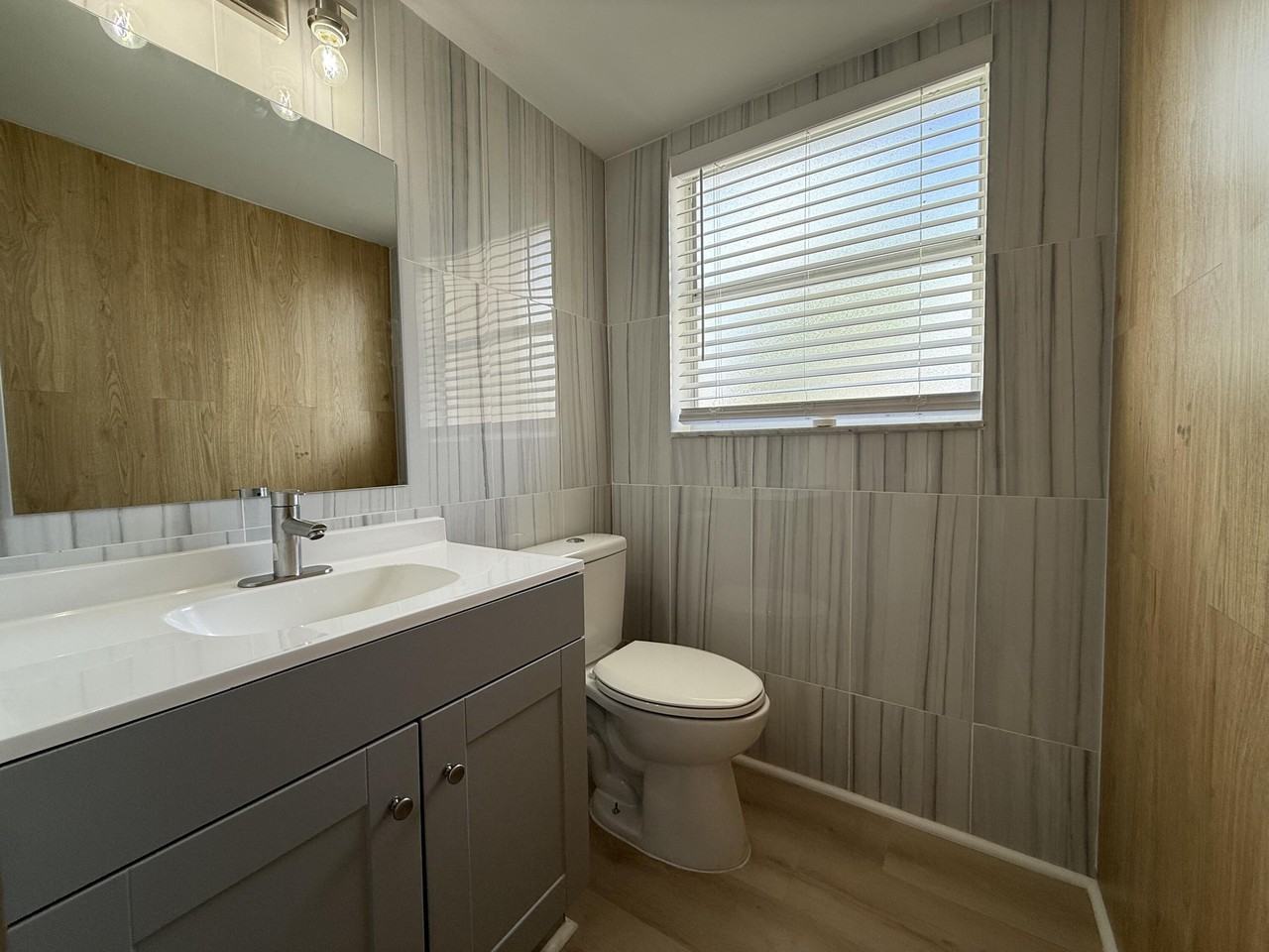 228 Lake Dora Dr - Photo 3 of 29
