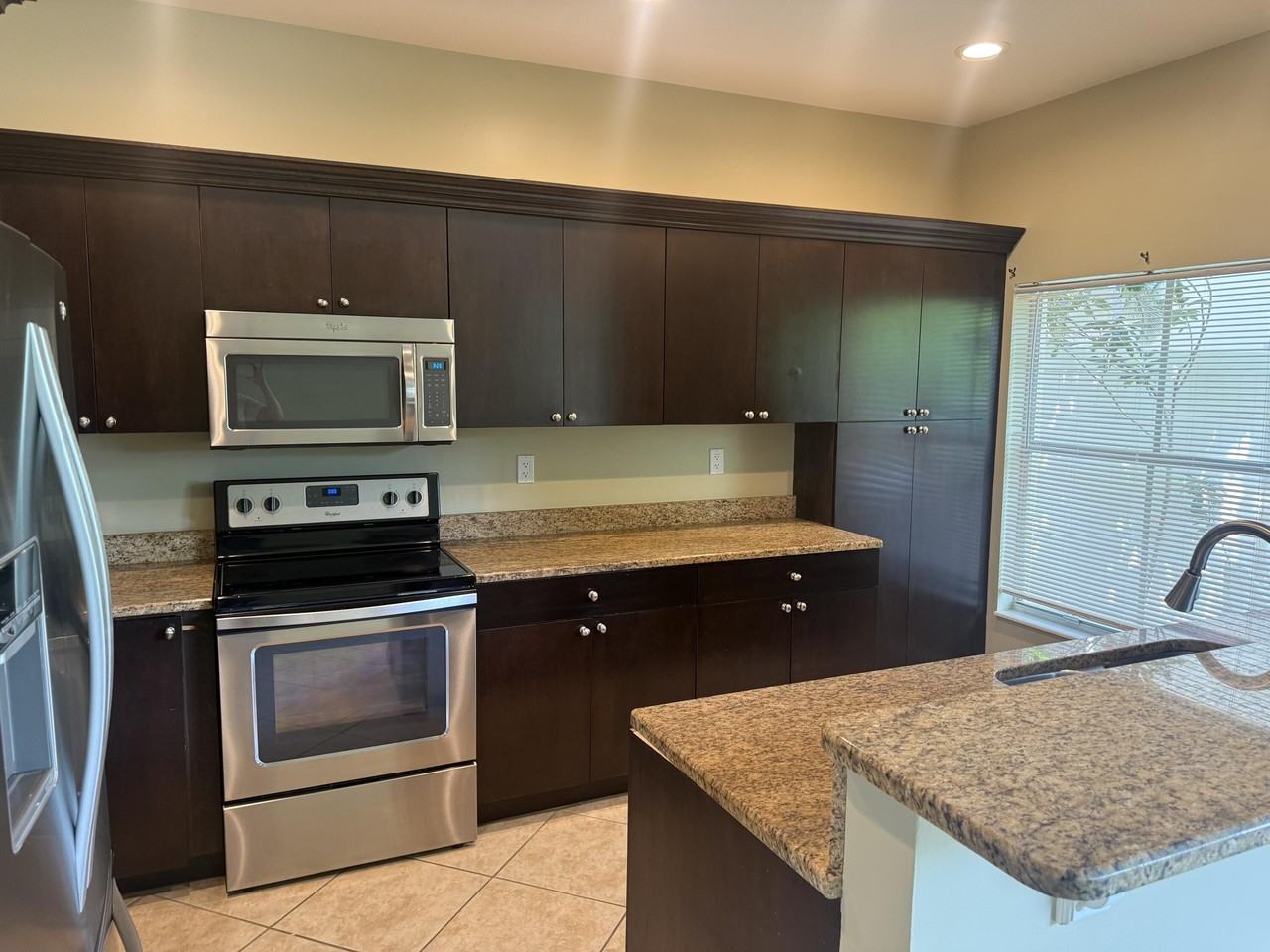 182 Lake Monterey Cir - Photo 4 of 27