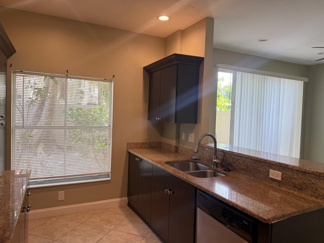 182 Lake Monterey Cir - Photo 7 of 27