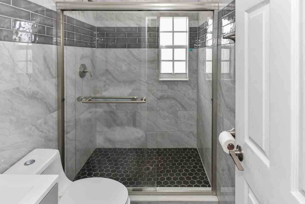1001 S Federal Hwy #3 - Photo 7 of 16