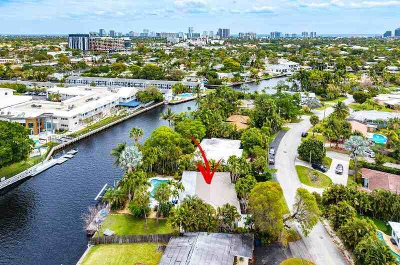 1733 Coral Gardens Dr - Photo 2 of 50