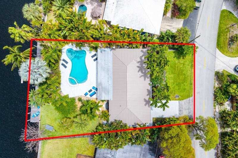 1733 Coral Gardens Dr - Photo 4 of 50