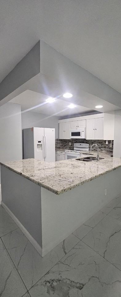 22465 Sw 61st Way #247 - Photo 2 of 19