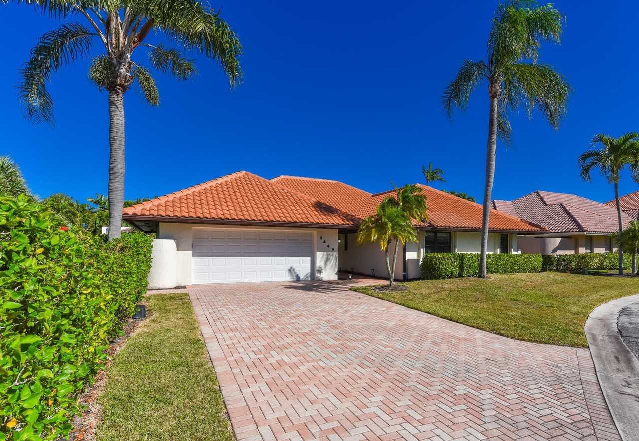 1469 Via Privada - Photo 2 of 39