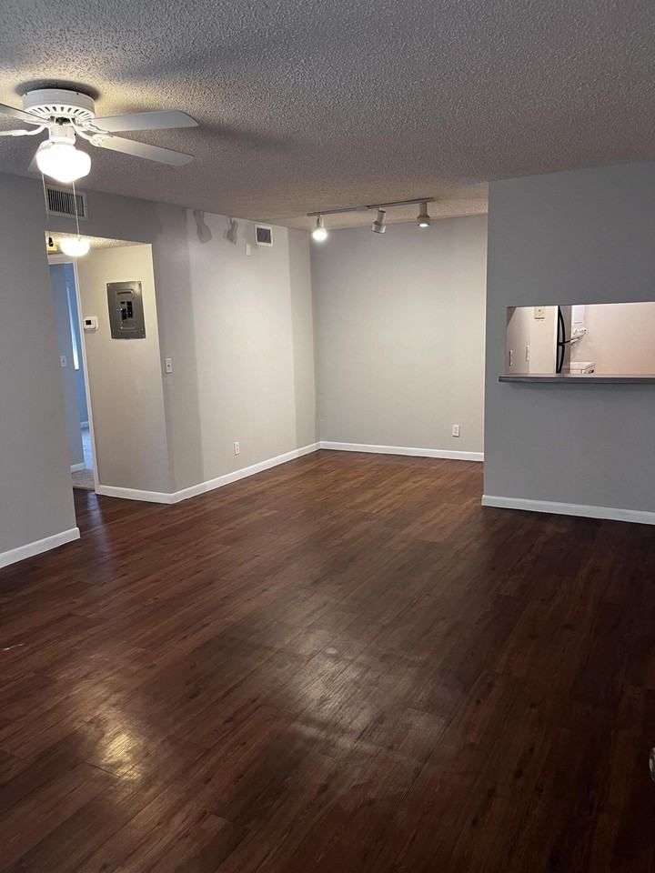 3554 N University Dr #3554 - Photo 3 of 24