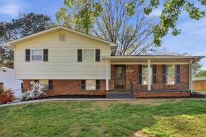 featured image of 3683 Halifax Cir #3683
