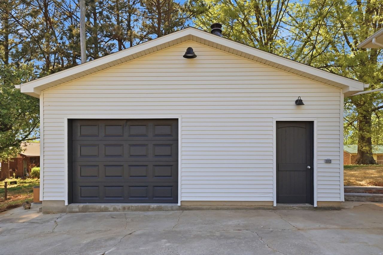 3683 Halifax Cir #3683 - Photo 3 of 24