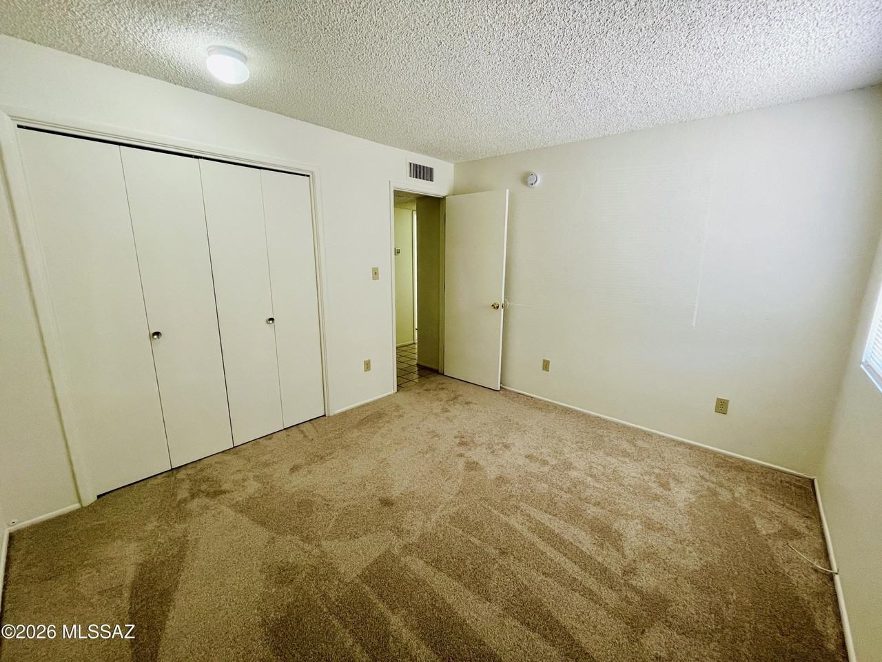 3216 N Cherry Ave - Photo 6 of 7