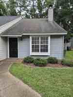 featured image of 431 Richview Park Cir E