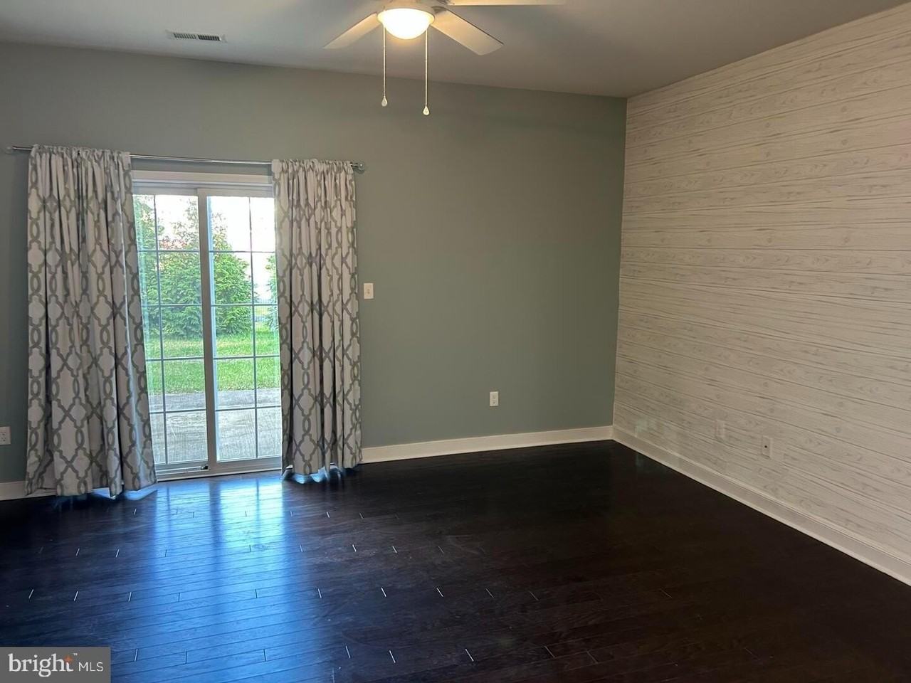 295 Mingo Way - Photo 4 of 13