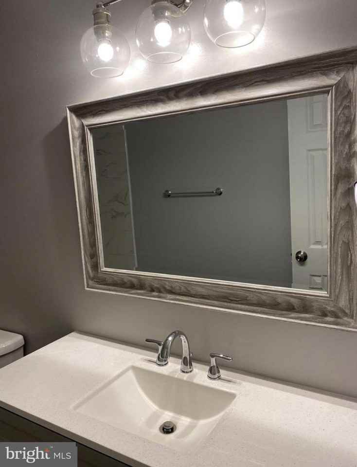 609 Oakland Hills Ct #101 - Photo 5 of 6