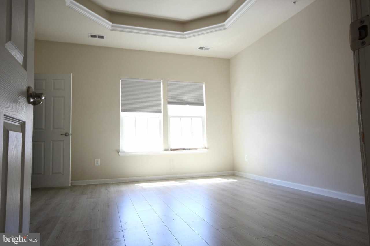 780 Cherry Bark Ln - Photo 3 of 11