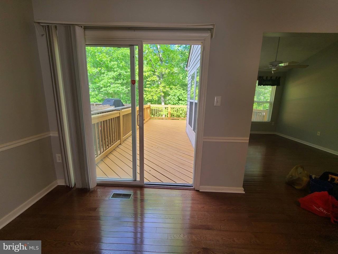 2718 Thornbrook Ct - Photo 5 of 14